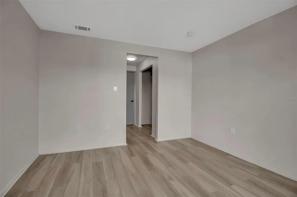 3212 RAMBLEWOOD DRIVE #3212 Sarasota, FL 34237