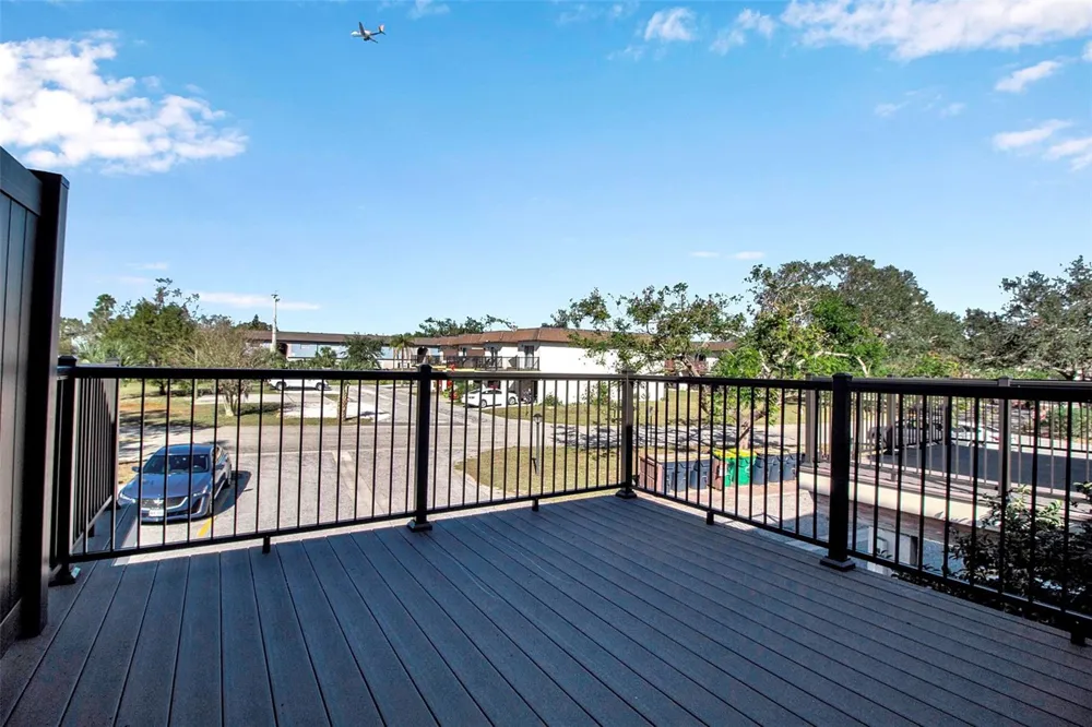 3212 RAMBLEWOOD DRIVE #3212 Sarasota, FL 34237