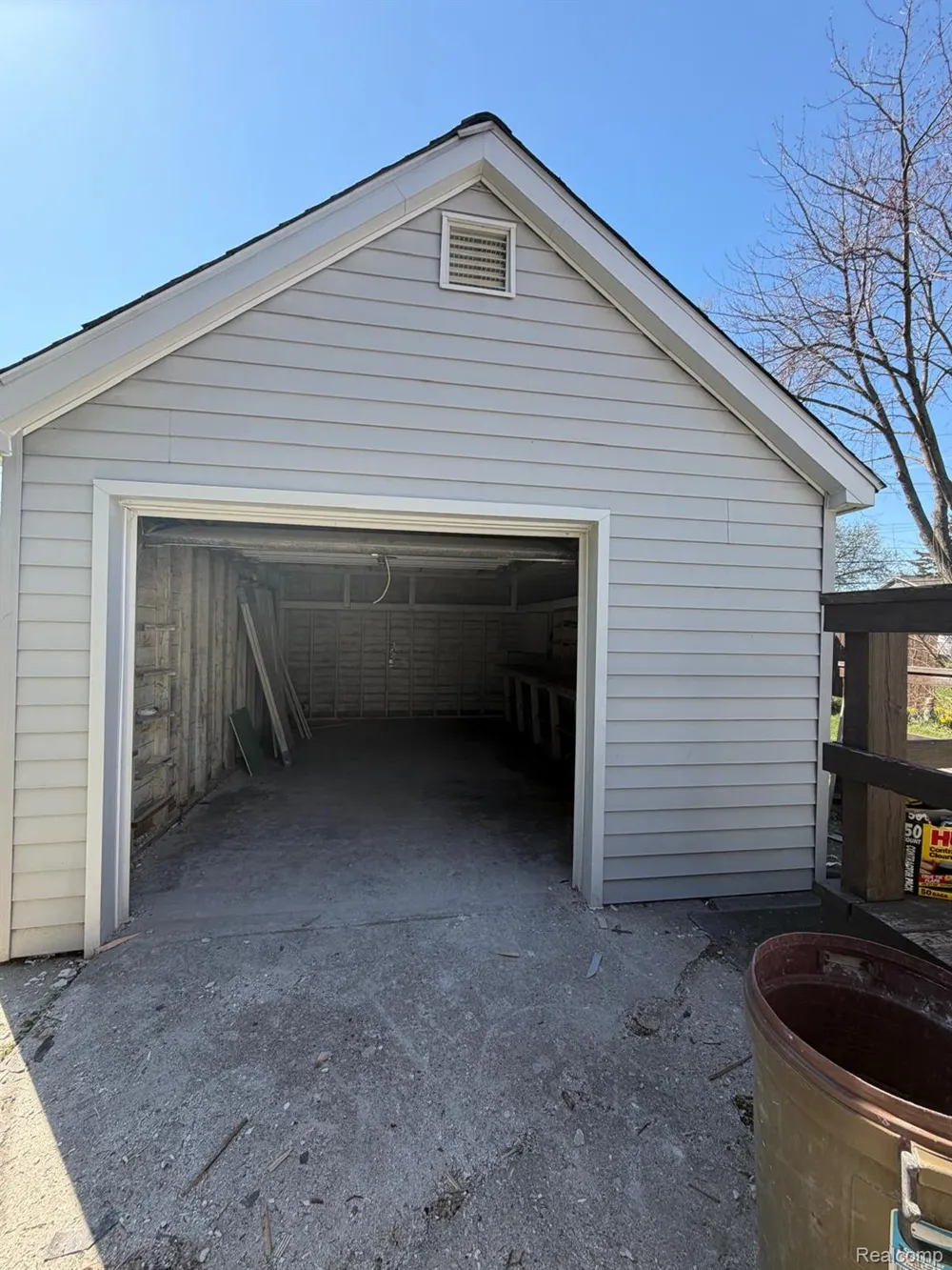 30769 Brush Street Madison Heights City, MI 48071