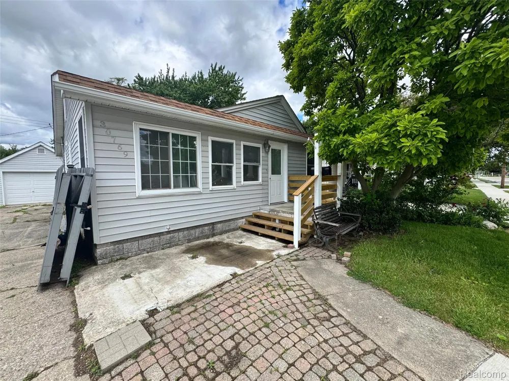 30769 Brush Street Madison Heights City, MI 48071