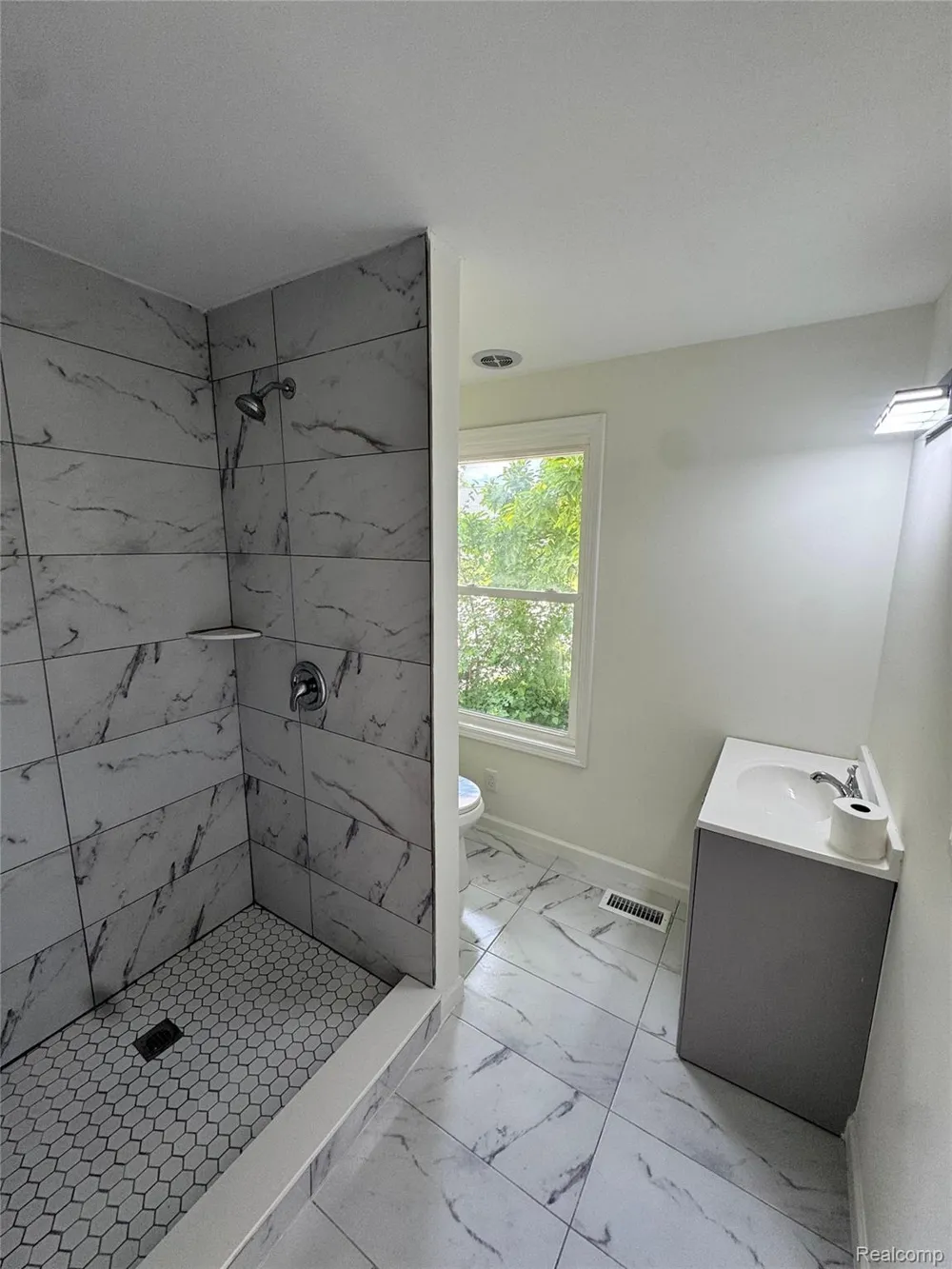 30769 Brush Street Madison Heights City, MI 48071