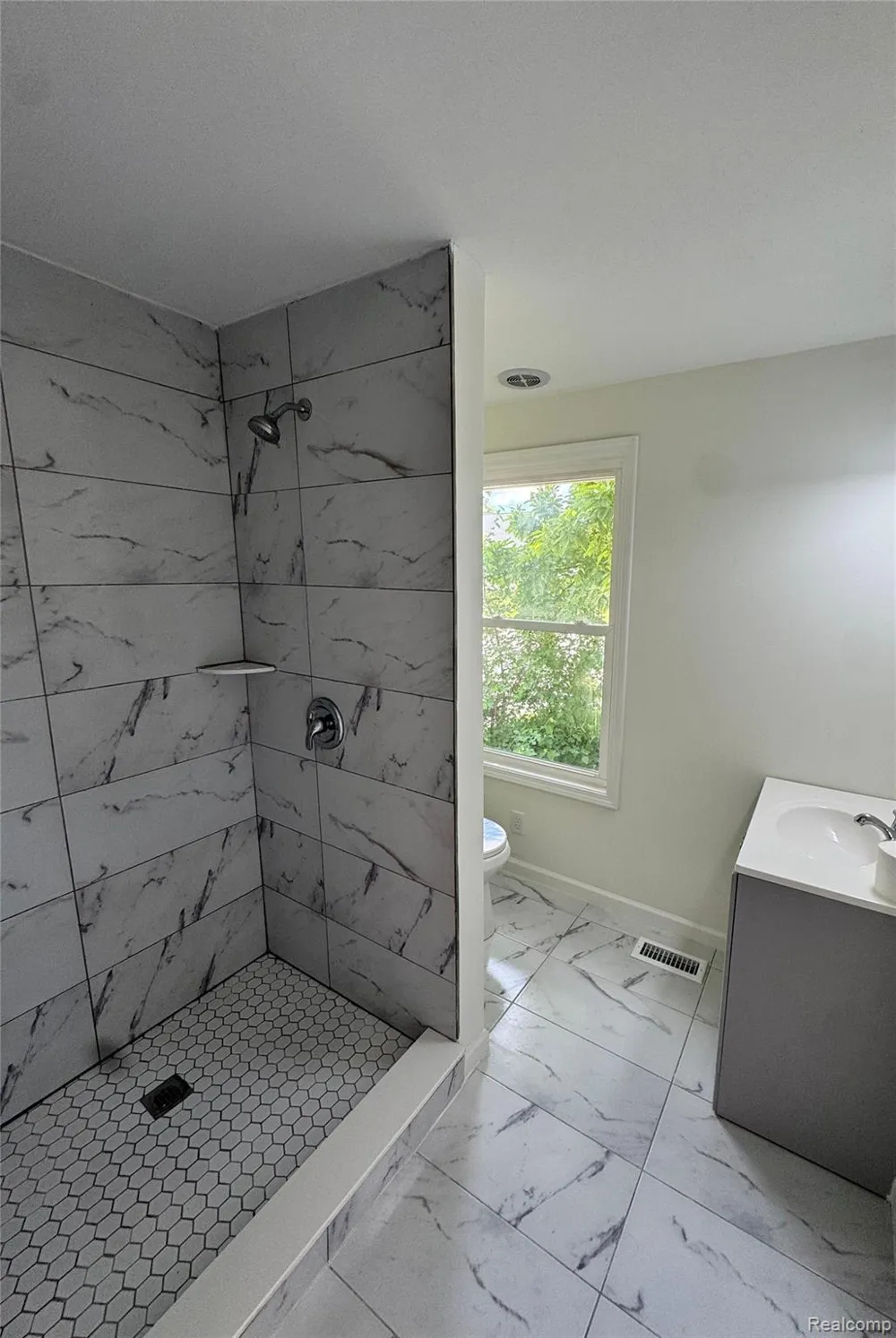 30769 Brush Street Madison Heights City, MI 48071