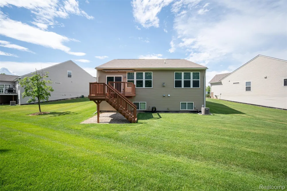 292 Bryce Court Oceola Township, MI 48843