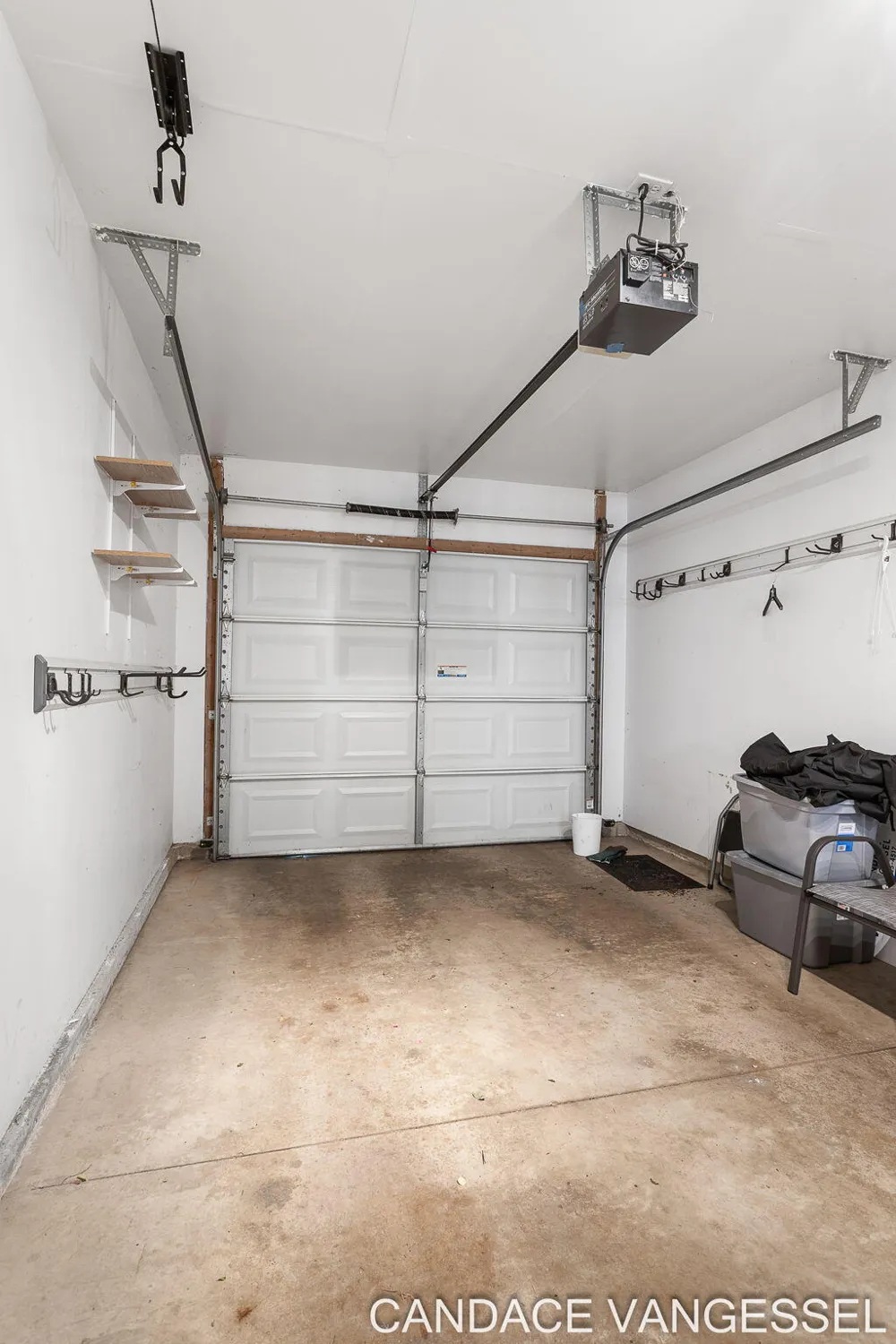 699 Sun Chase Drive Park Township, MI 49424
