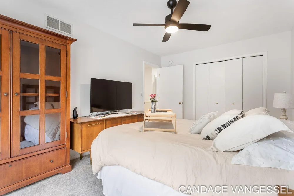 699 Sun Chase Drive Park Township, MI 49424