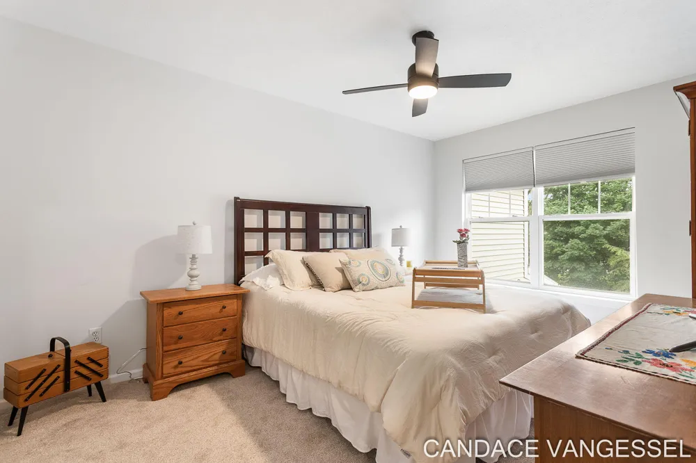 699 Sun Chase Drive Park Township, MI 49424