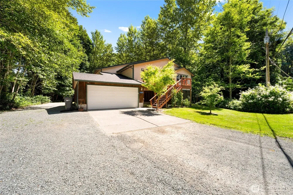 41887 Cape Horn Drive Concrete, WA 98237