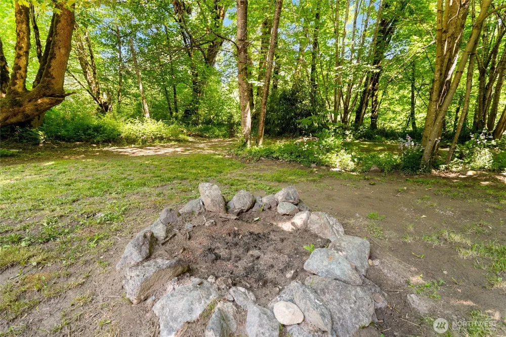 41887 Cape Horn Drive Concrete, WA 98237