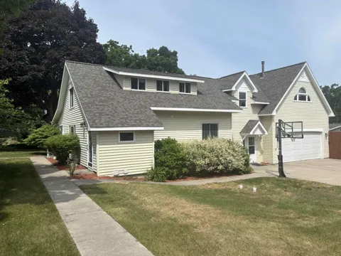 202 Seventeenth Street