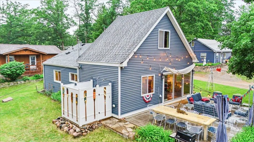 2532 E 1st Street Mills Township, MI 48756