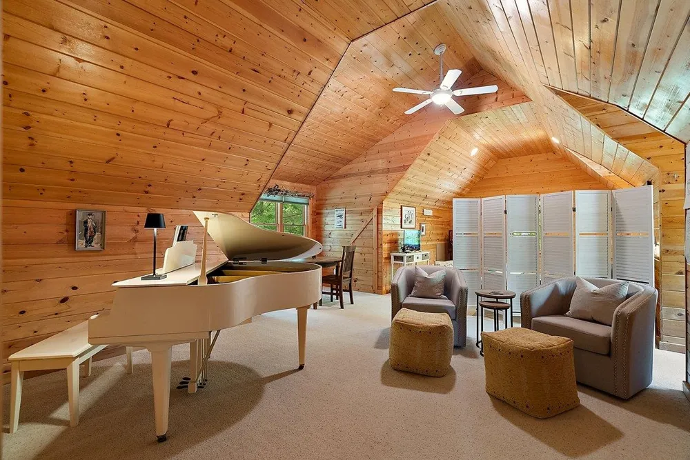 407 Twin Pines Drive Leland Township, MI 49653