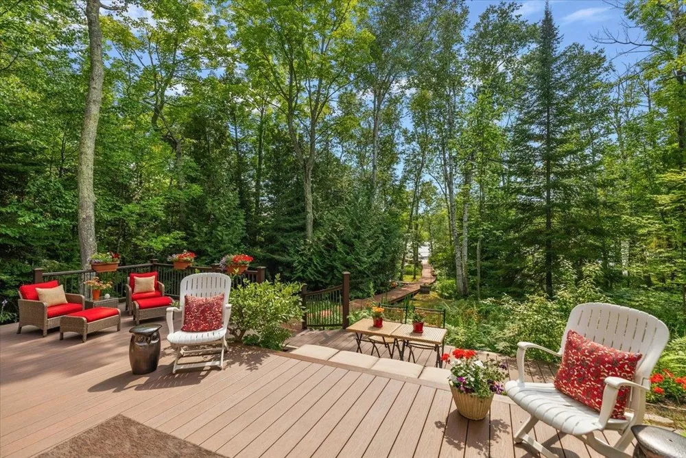 407 Twin Pines Drive Leland Township, MI 49653