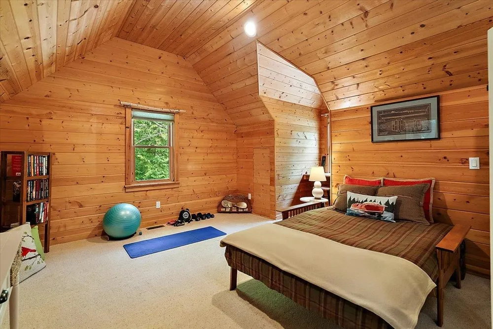 407 Twin Pines Drive Leland Township, MI 49653