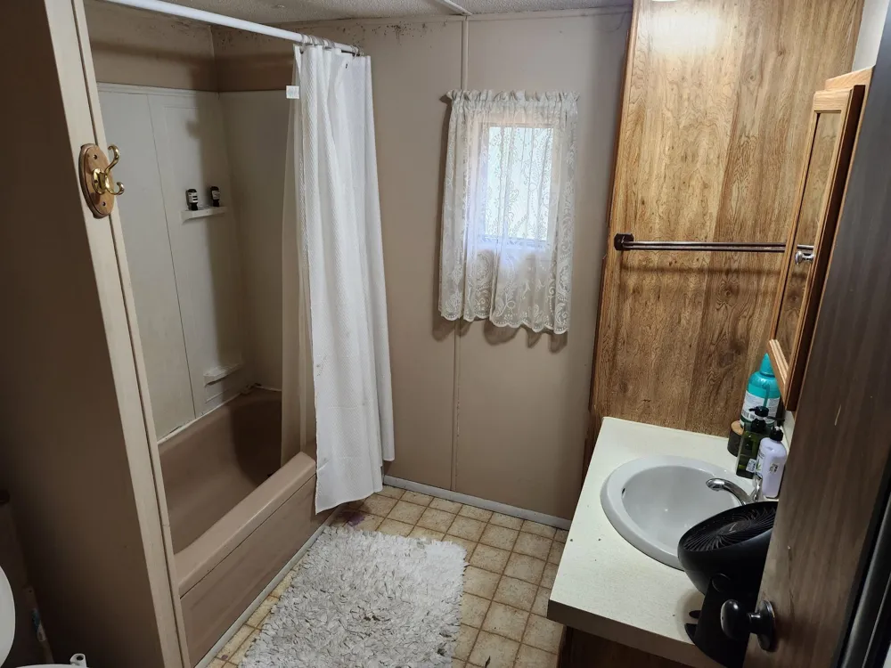 5446 Blue Lake Road, Ne Blue Lake Township, MI 49646