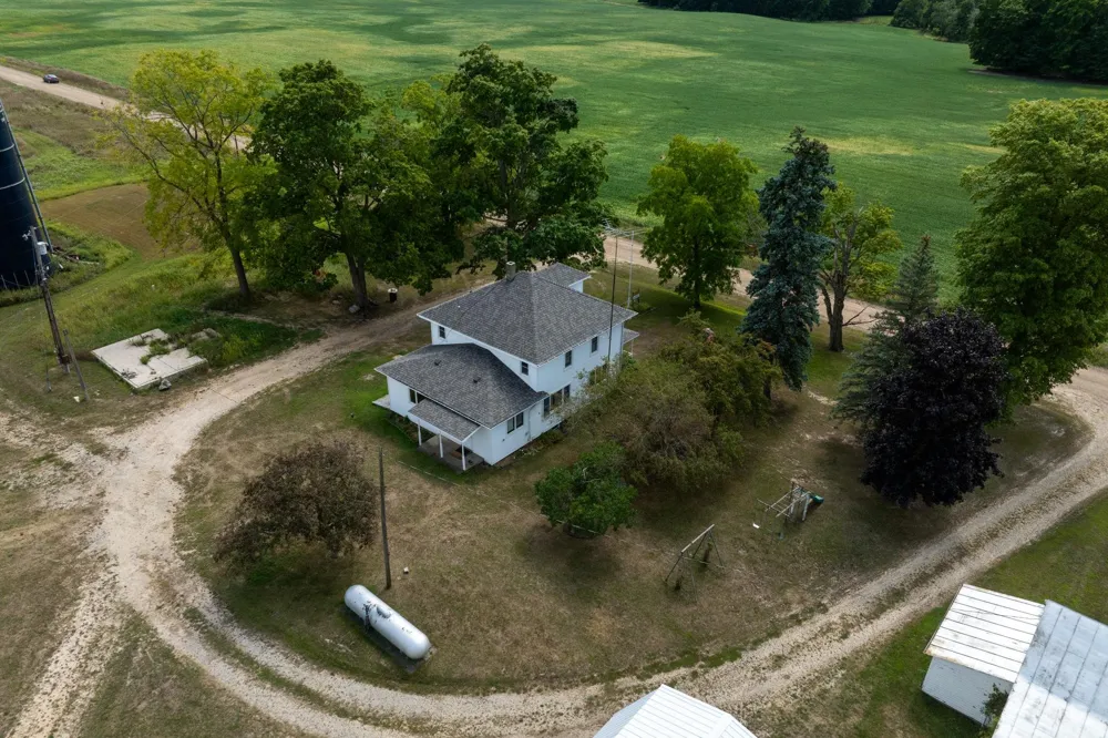 402 W Chapman Road Fremont Township, MI 48858