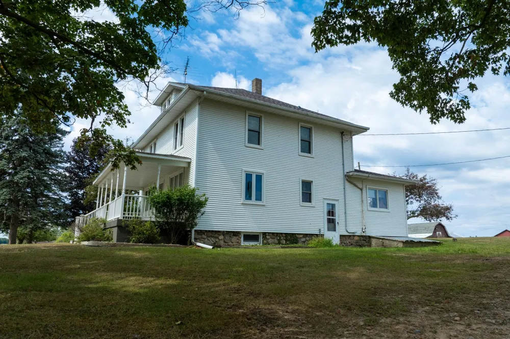 402 W Chapman Road Fremont Township, MI 48858