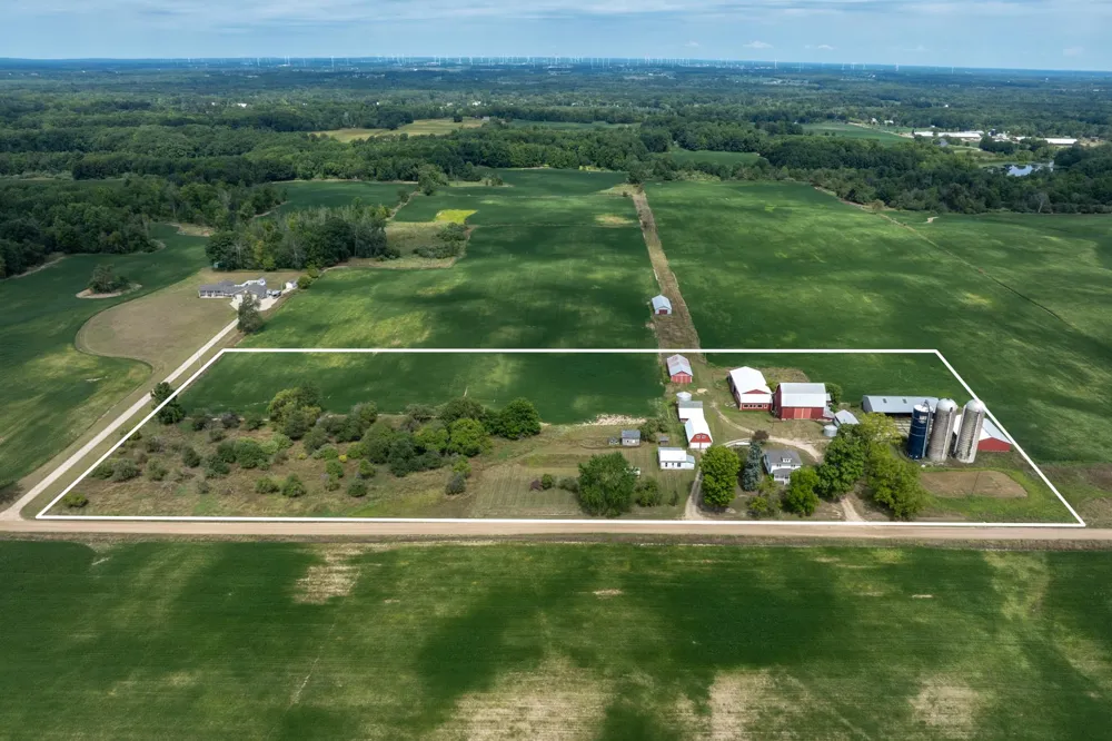 402 W Chapman Road Fremont Township, MI 48858