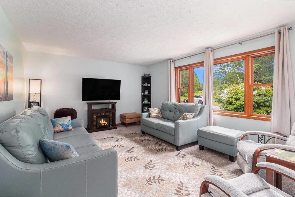 Indian Trail Blaine Township, MI 49635