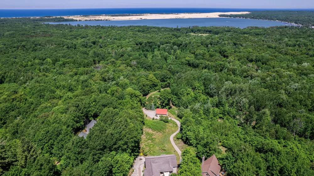 8562 W Woodridge Drive Golden Township, MI 49436