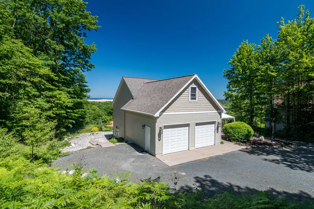 8562 W Woodridge Drive Golden Township, MI 49436