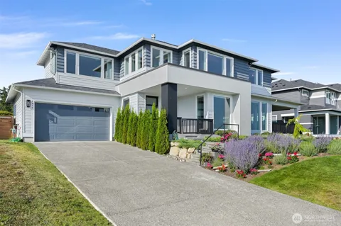8452 Camas Drive