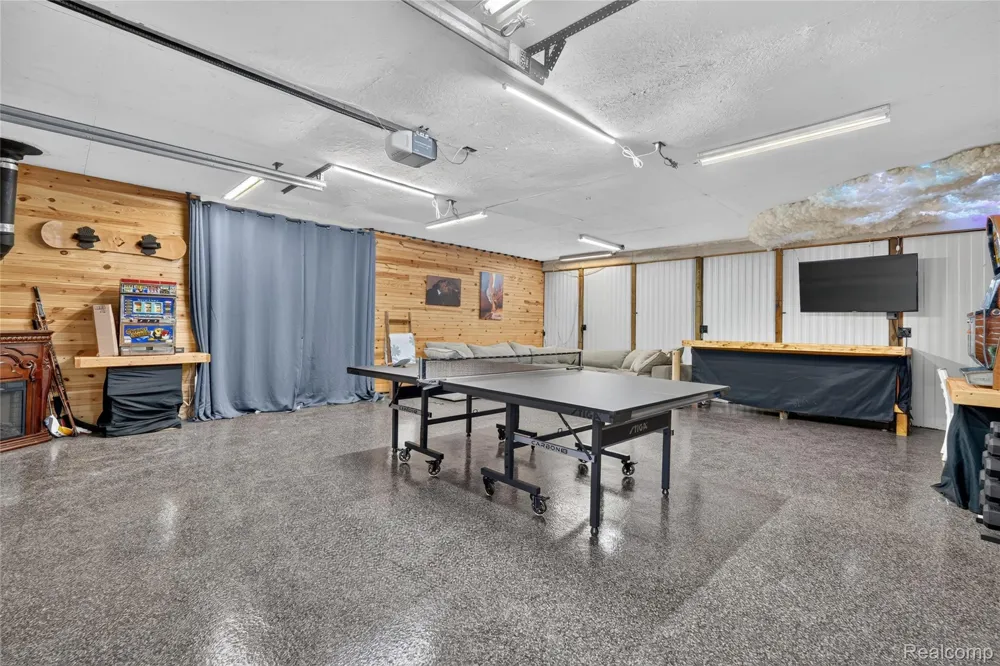 8655 Joey Drive Putnam Township, MI 48169