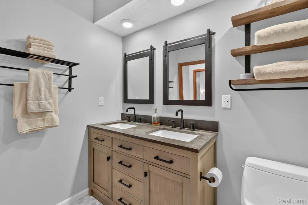 8655 Joey Drive Putnam Township, MI 48169