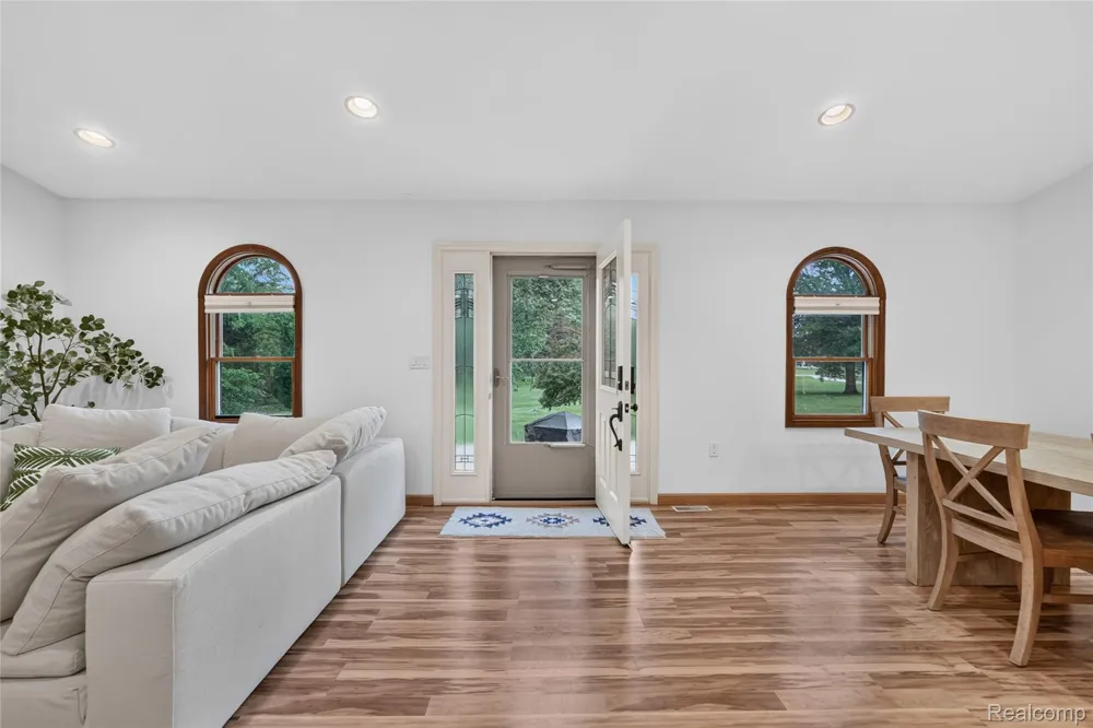8655 Joey Drive Putnam Township, MI 48169