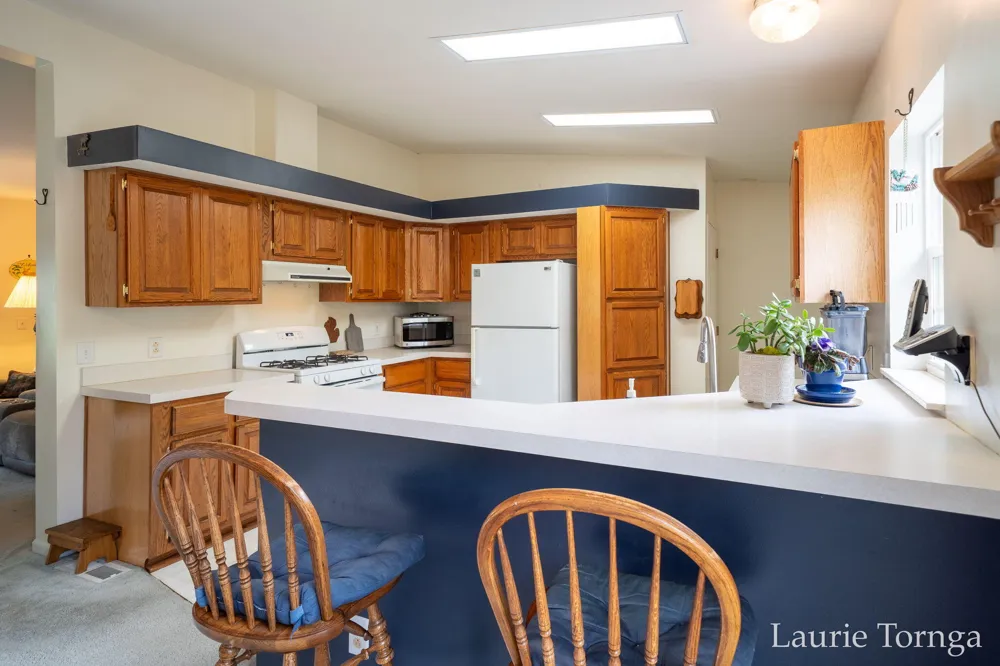 2670 Grand River Drive NE Ada Township, MI 49525