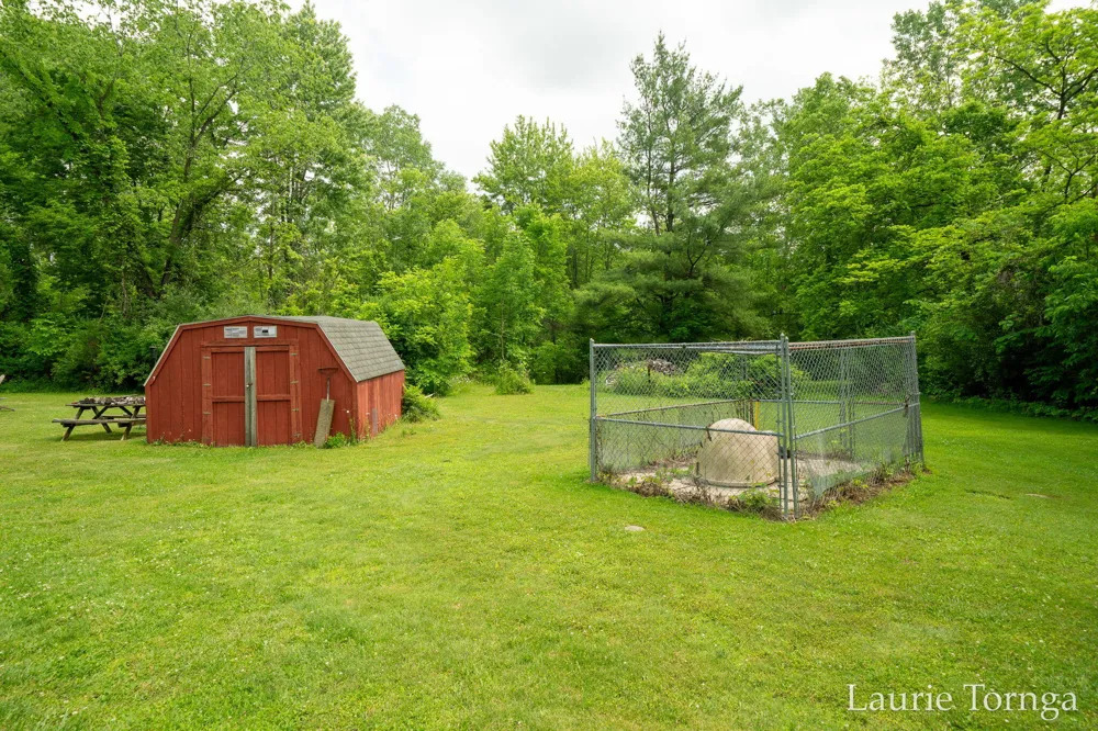 2670 Grand River Drive NE Ada Township, MI 49525