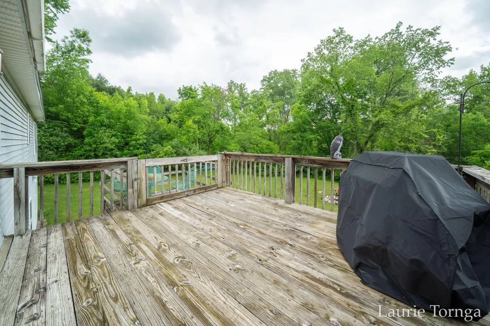 2670 Grand River Drive NE Ada Township, MI 49525