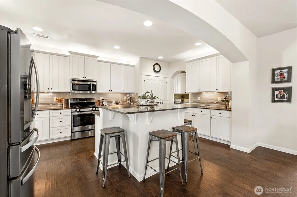 1670 Eagles Nest Place SE North Bend, WA 98045