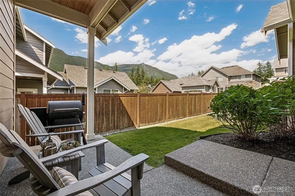 1670 Eagles Nest Place SE North Bend, WA 98045