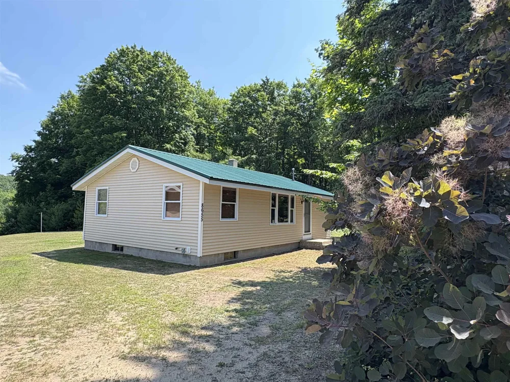 8655 SE Campbell Road Garfield Township, MI 49633