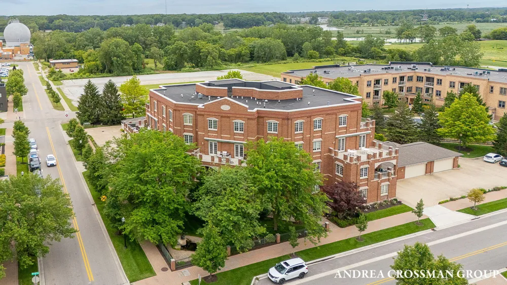 141 Central Avenue #120 Holland City, MI 49423