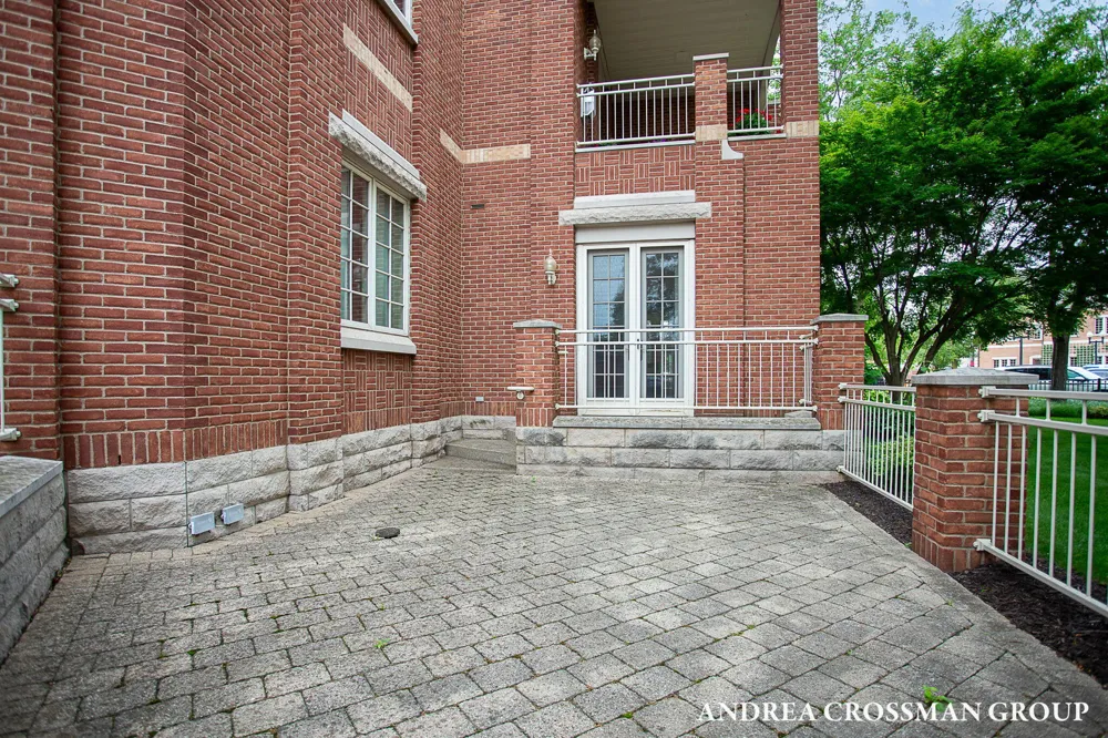 141 Central Avenue #120 Holland City, MI 49423