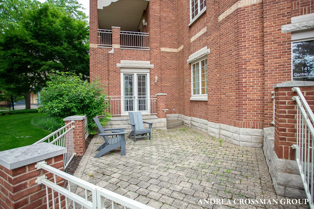 141 Central Avenue #120 Holland City, MI 49423