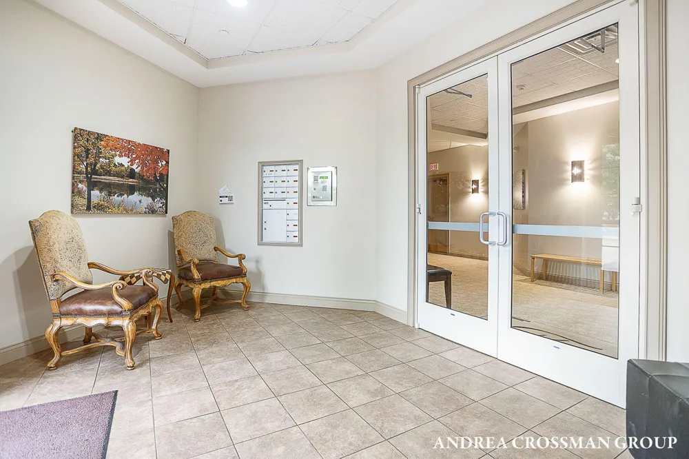 141 Central Avenue #120 Holland City, MI 49423