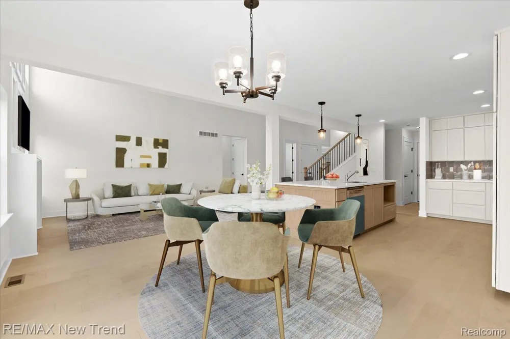 7829 Trailside Court West Bloomfield Charter Township, MI 48323