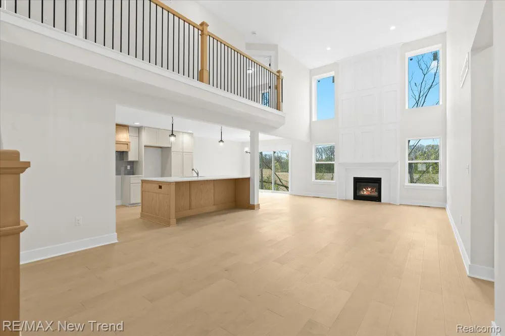 7829 Trailside Court West Bloomfield Charter Township, MI 48323