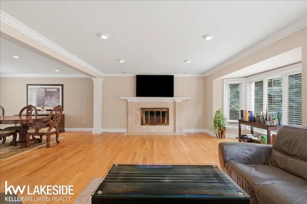 7277 Wellington Place Washington Township, MI 48094