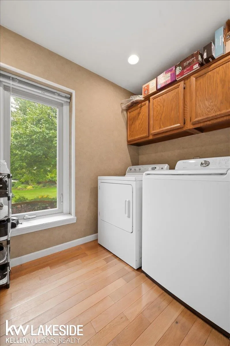 7277 Wellington Place Washington Township, MI 48094