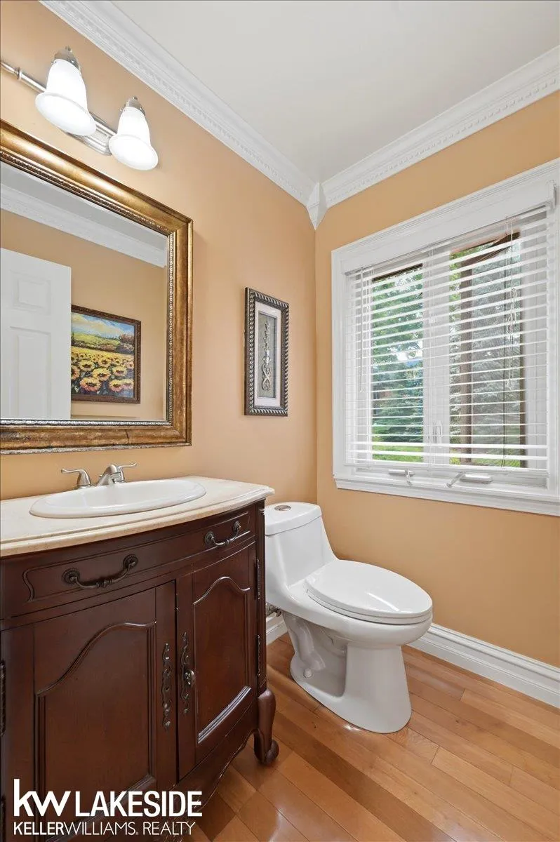 7277 Wellington Place Washington Township, MI 48094
