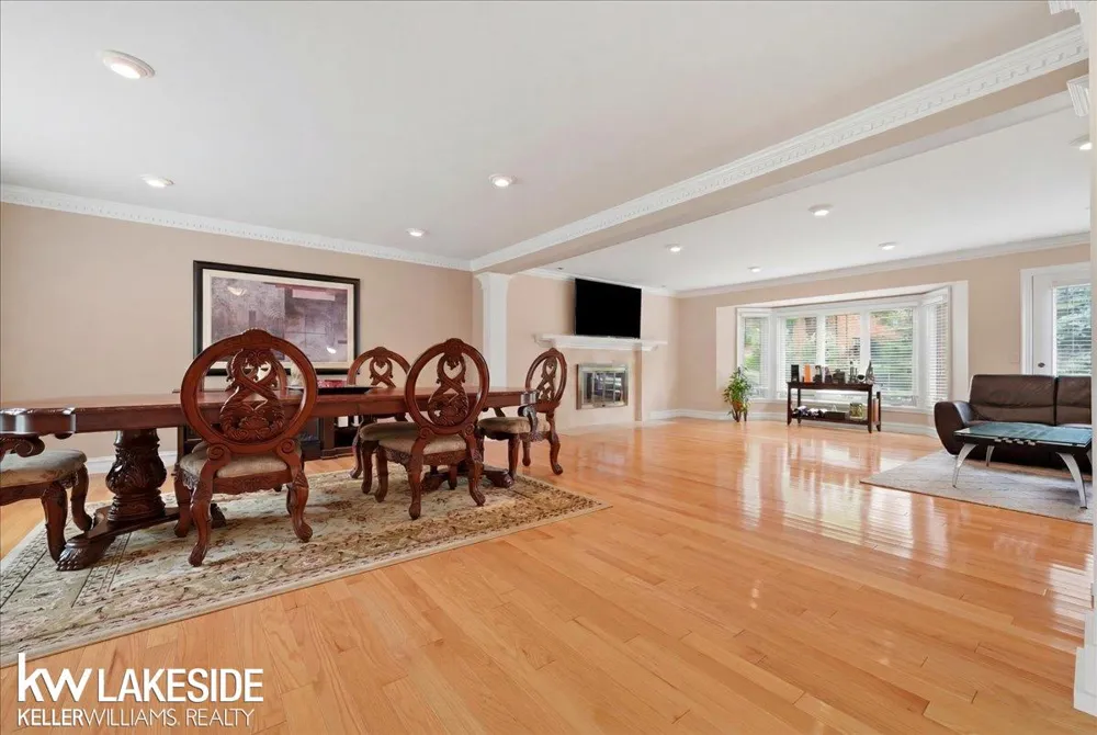 7277 Wellington Place Washington Township, MI 48094