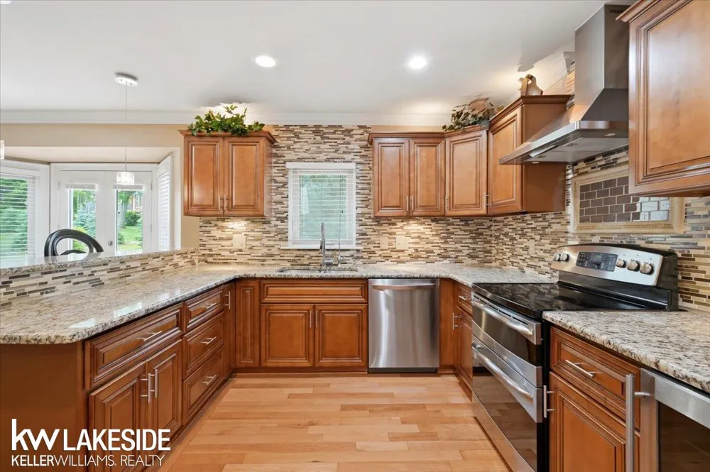 7277 Wellington Place Washington Township, MI 48094