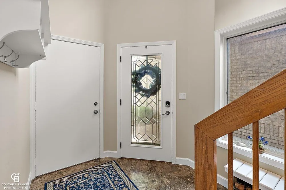 26031 harbour pointe dr n Drive Harrison Charter Township, MI 48045