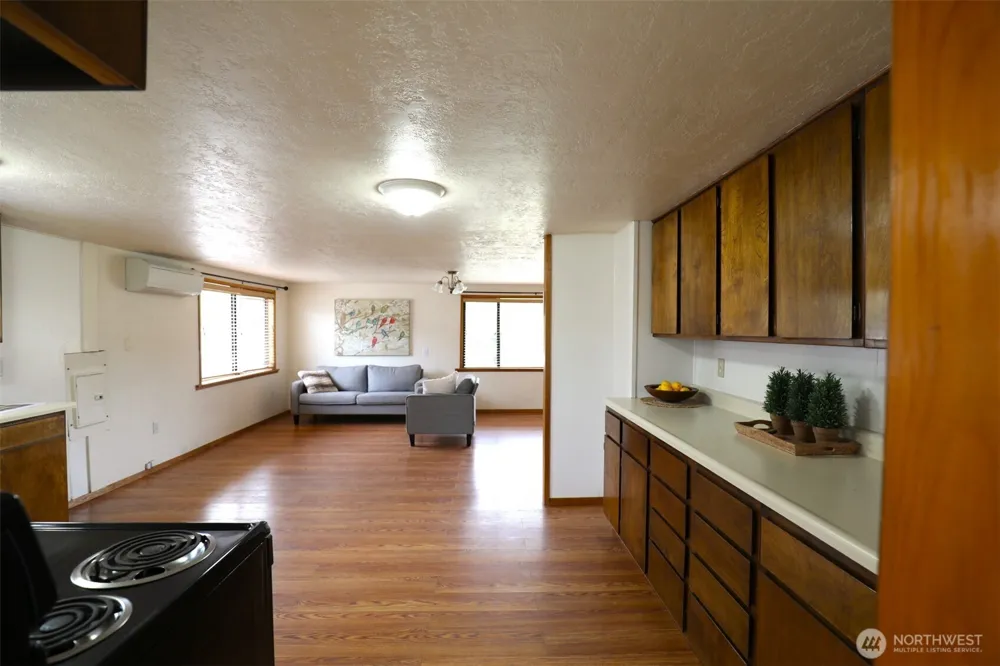 930 Commercial Avenue Darrington, WA 98241
