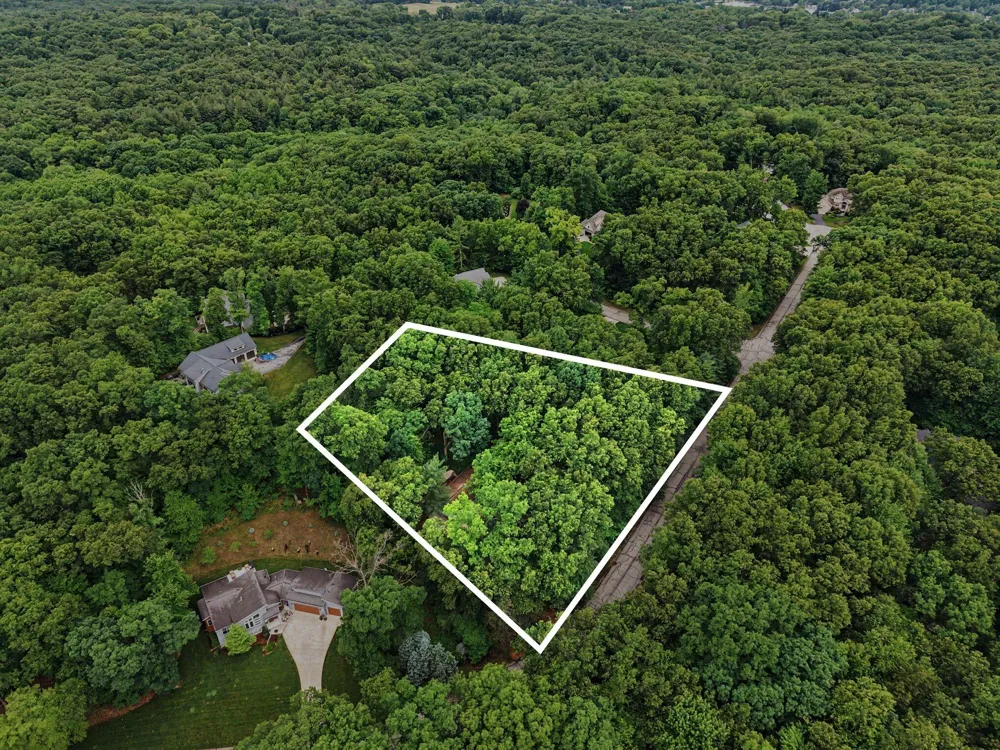 6069 Stout Creek Avenue NE Cannon Township, MI 49306