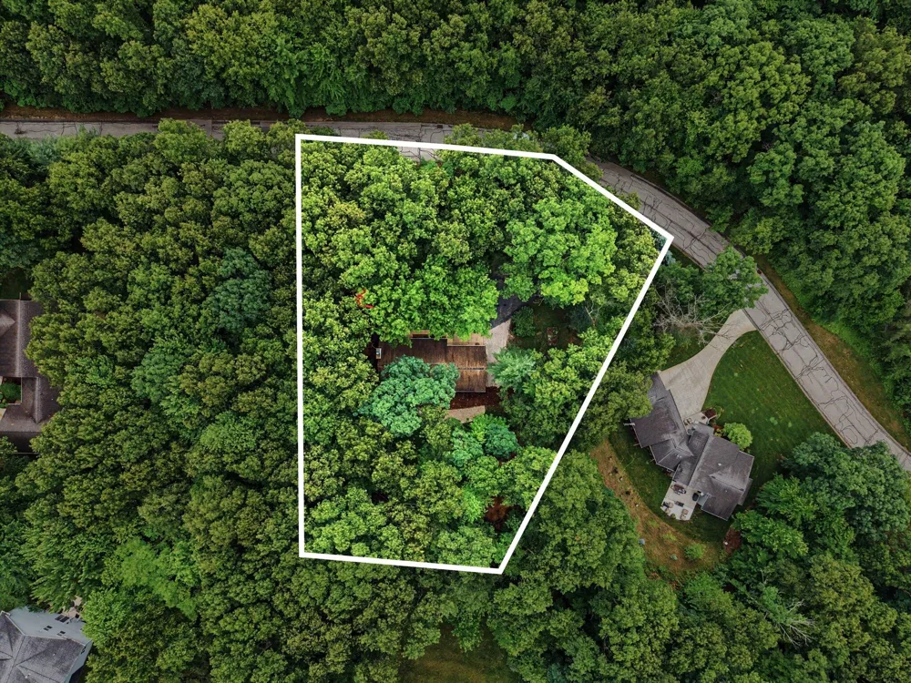 6069 Stout Creek Avenue NE Cannon Township, MI 49306