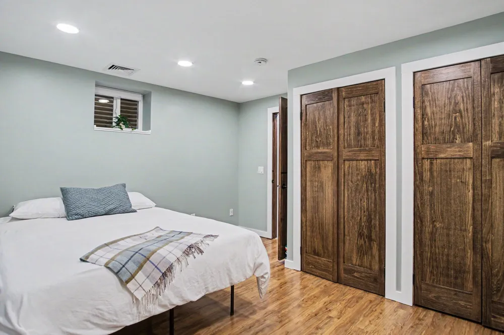 6069 Stout Creek Avenue NE Cannon Township, MI 49306